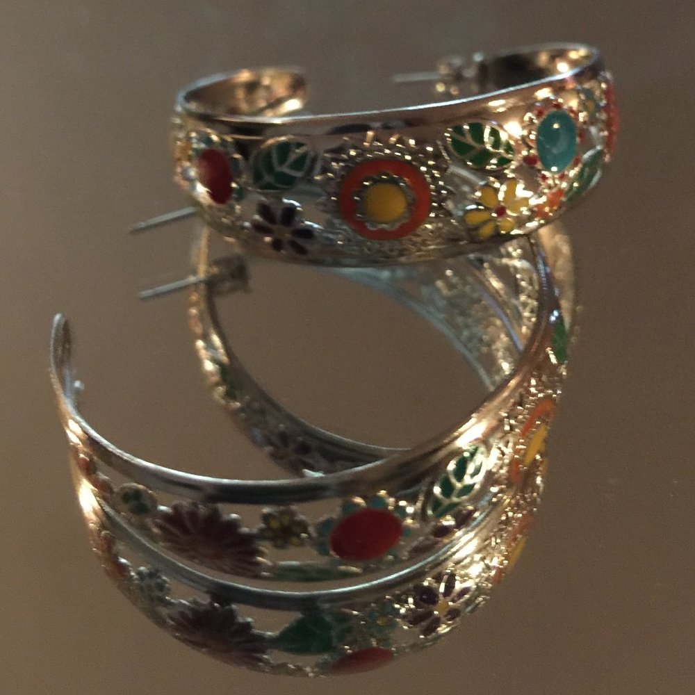 Gorgeous Earrings - Stocking Stuffer - Never Worn